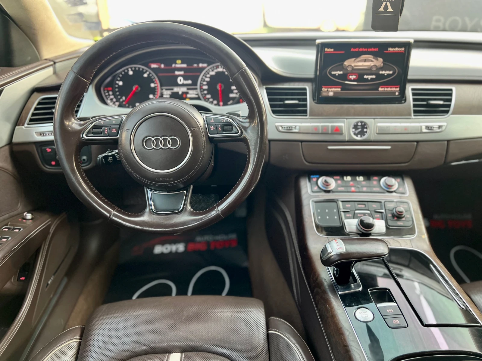 Audi A8 4.2TDI* DesingSelection* BOSE* Масажи* TV* Обдухва - изображение 8