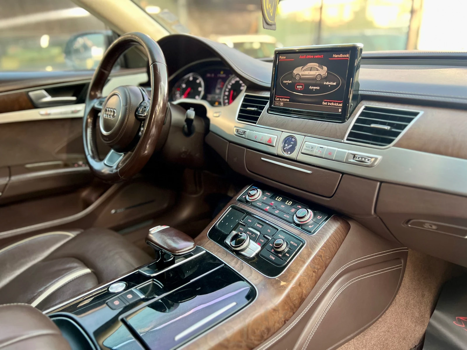Audi A8 4.2TDI* DesingSelection* BOSE* Масажи* TV* Обдухва - изображение 7