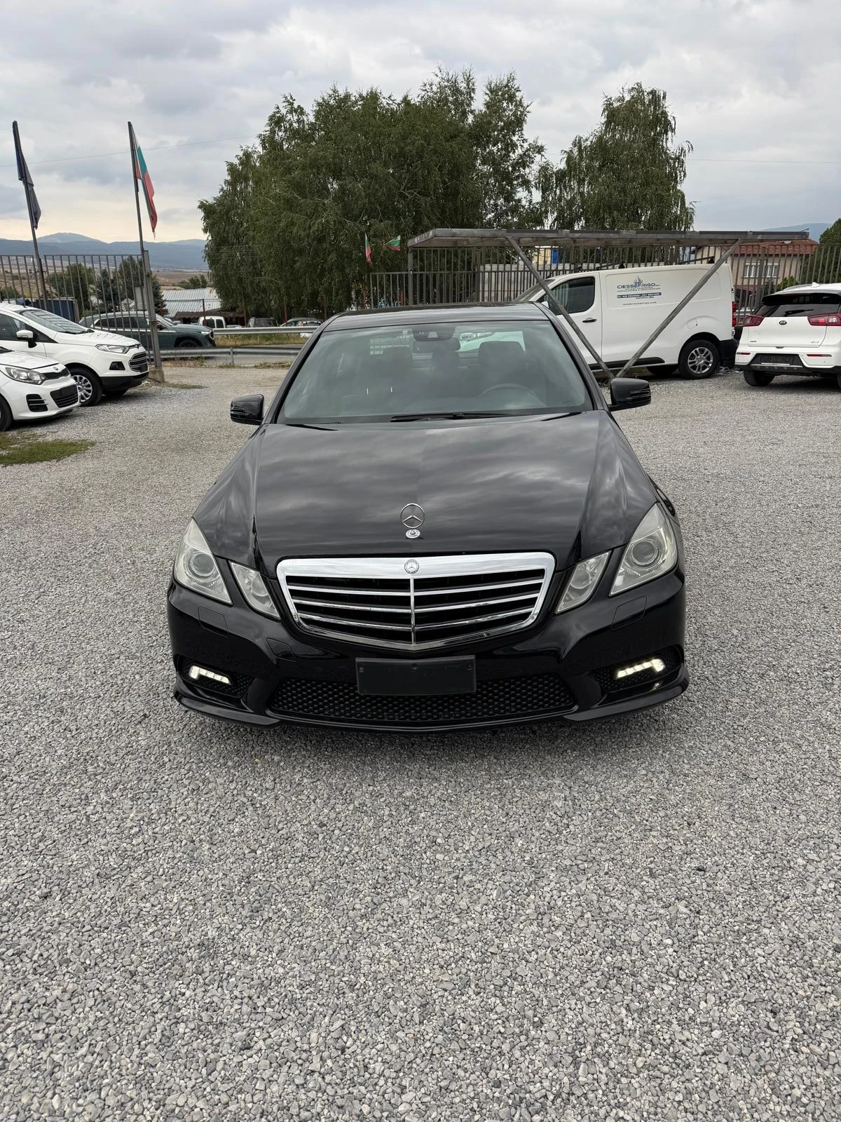 Mercedes-Benz E 350 CDI  - изображение 3
