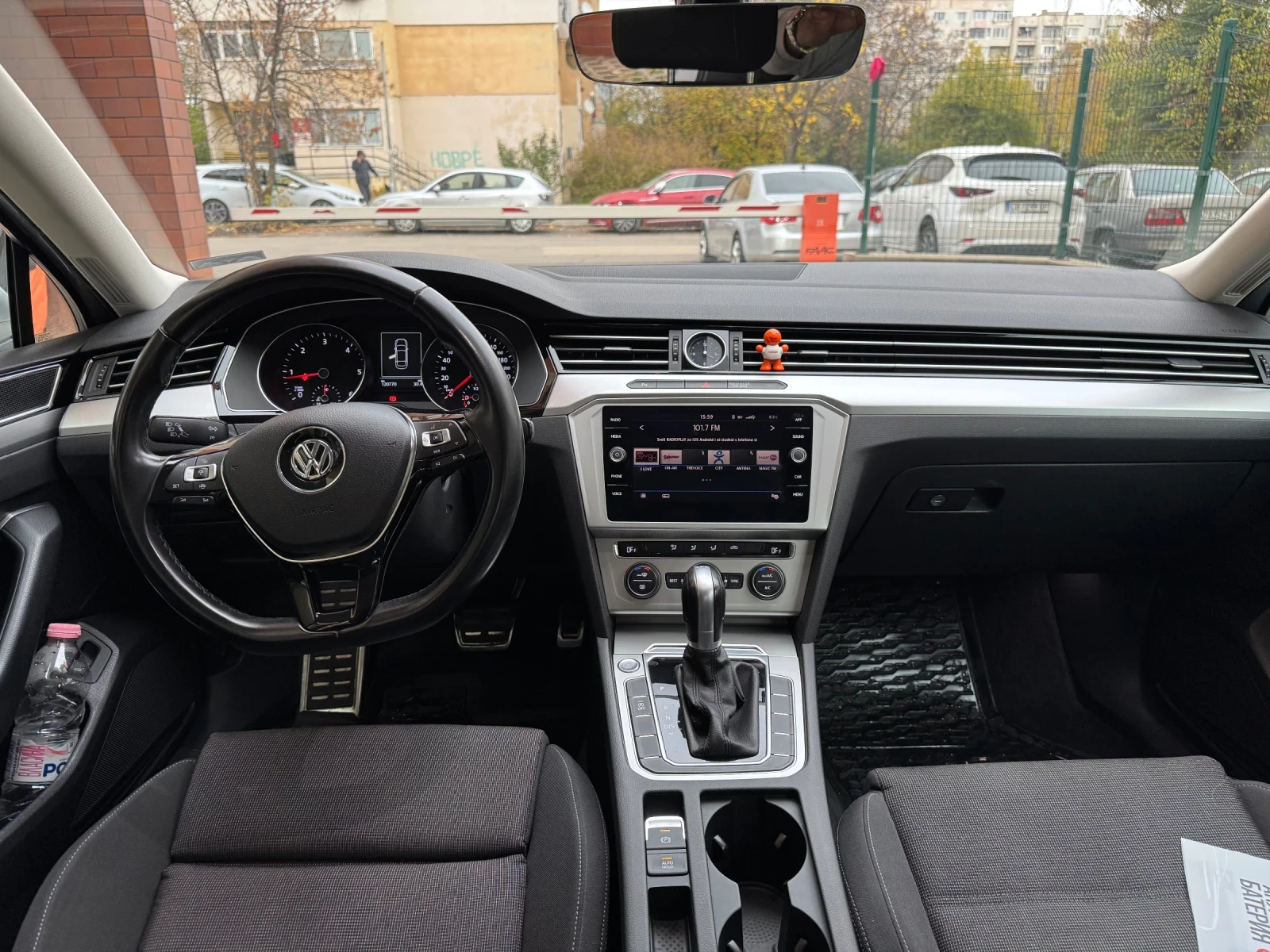 VW Passat 2.0 TDI 150kc DSG от VW България - изображение 10