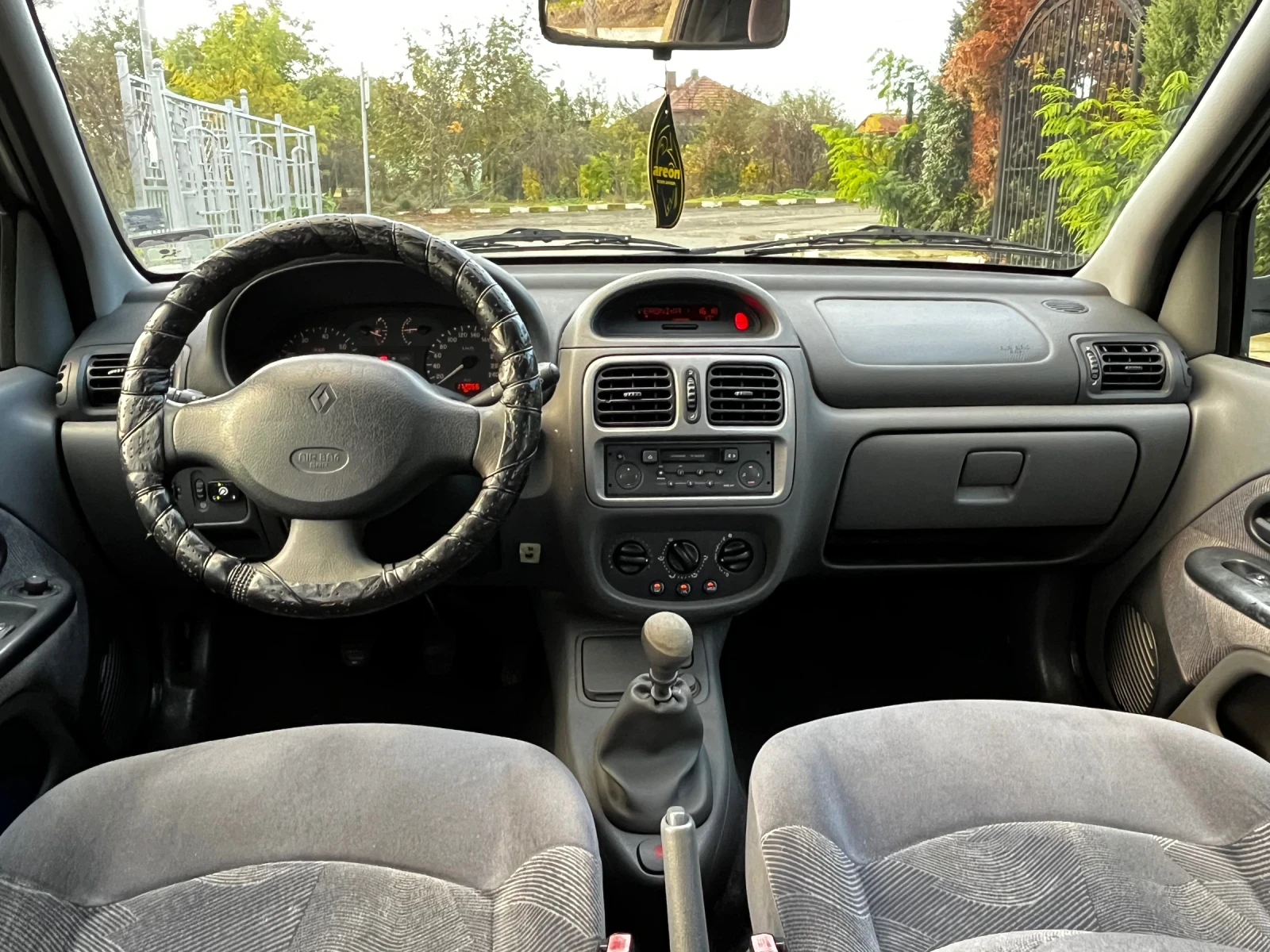 Renault Clio 1.2I/ГАЗ/БЕНЗИН - изображение 10