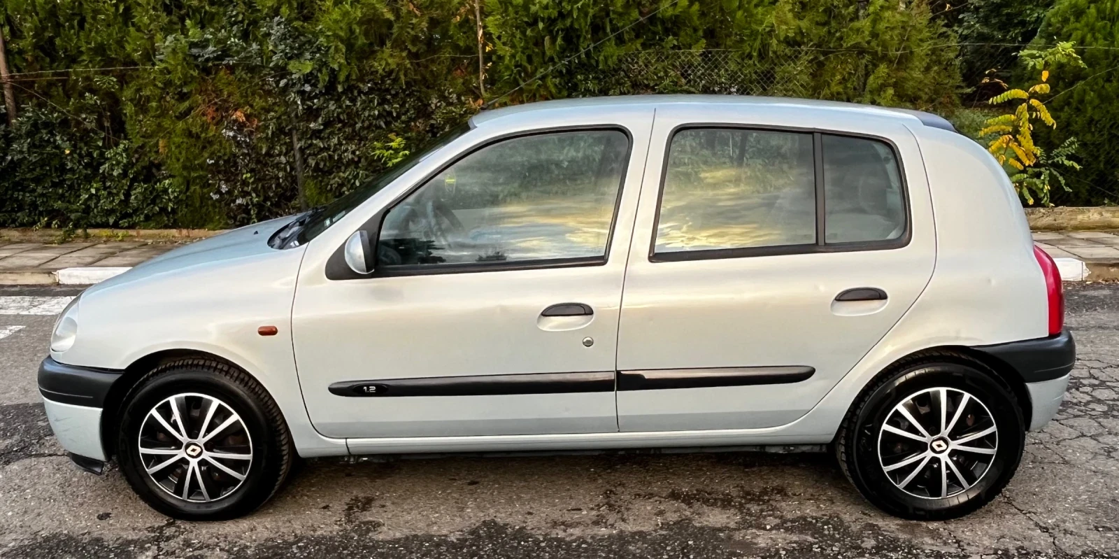 Renault Clio 1.2I/ГАЗ/БЕНЗИН - изображение 2