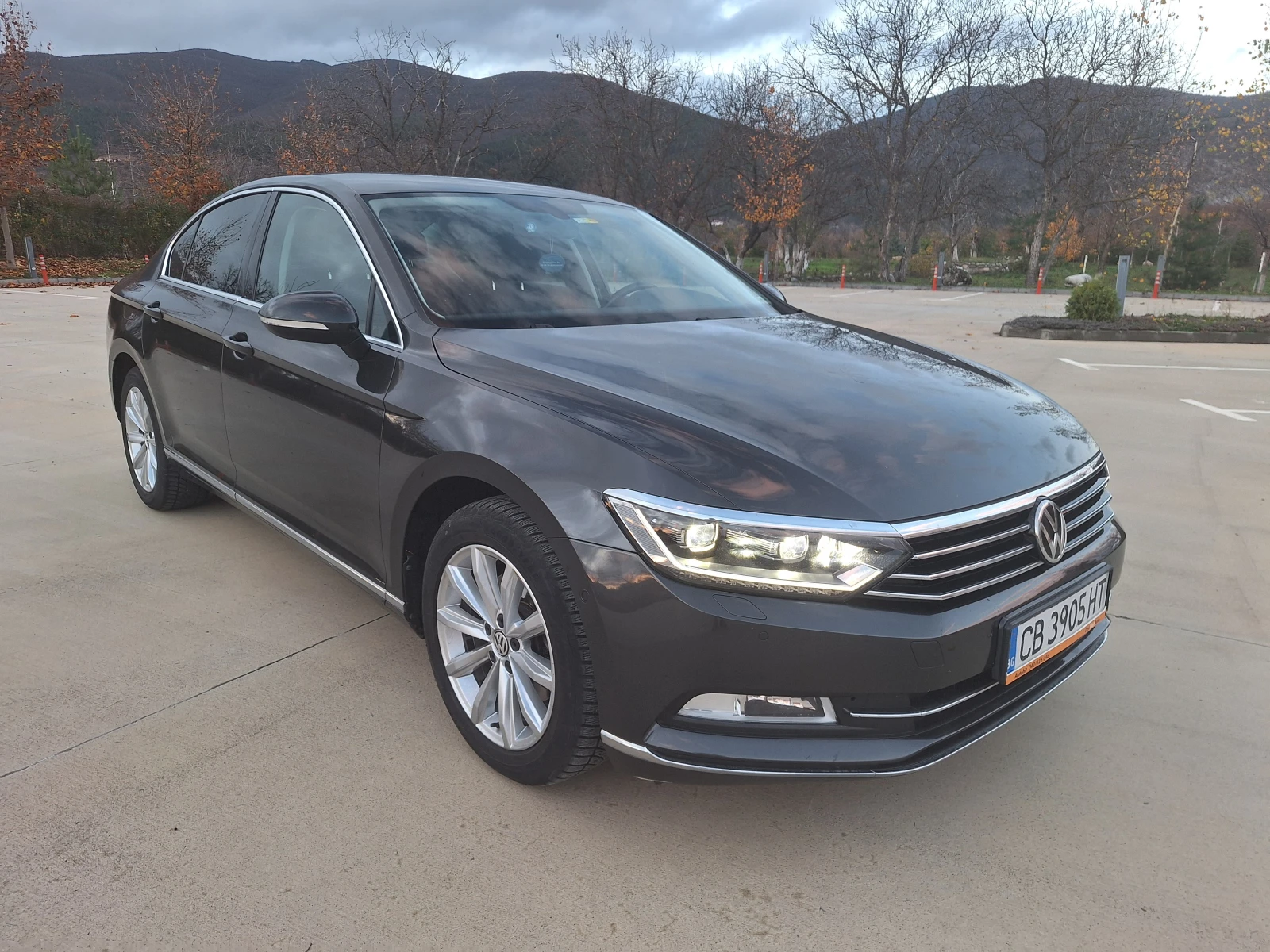 VW Passat 2.0 TDI DSG 4 MOTION - изображение 3