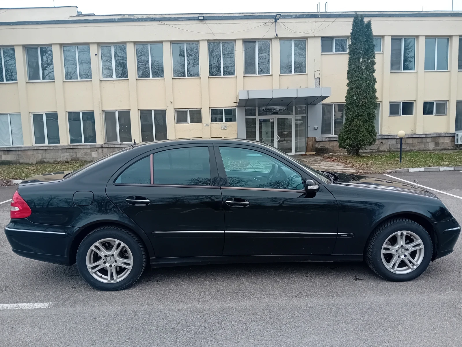 Mercedes-Benz E 220 | Mobile.bg � ����������� 13