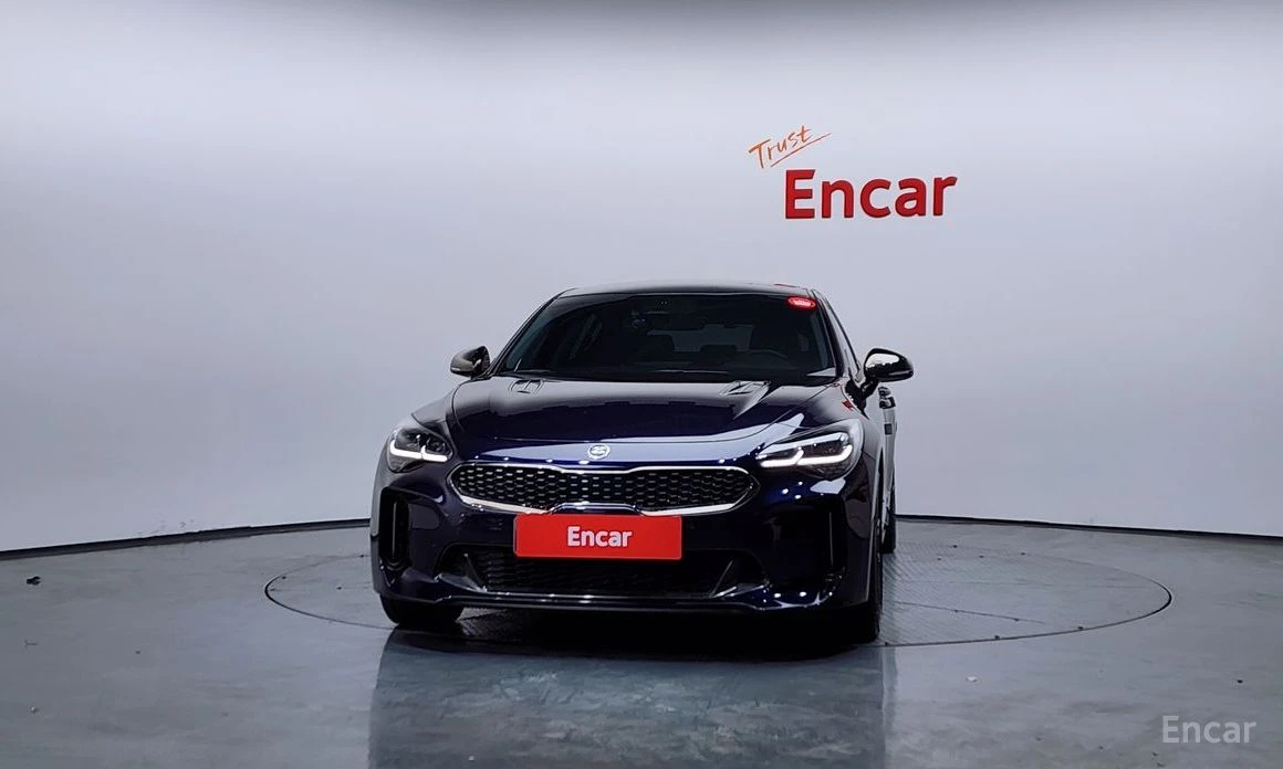 Kia Stinger PERFORMANCE PLUS* ПОДГРЕВ* ОБДУХВАНЕ* КАМЕРА, снимка 2 - Автомобили и джипове - 53906653