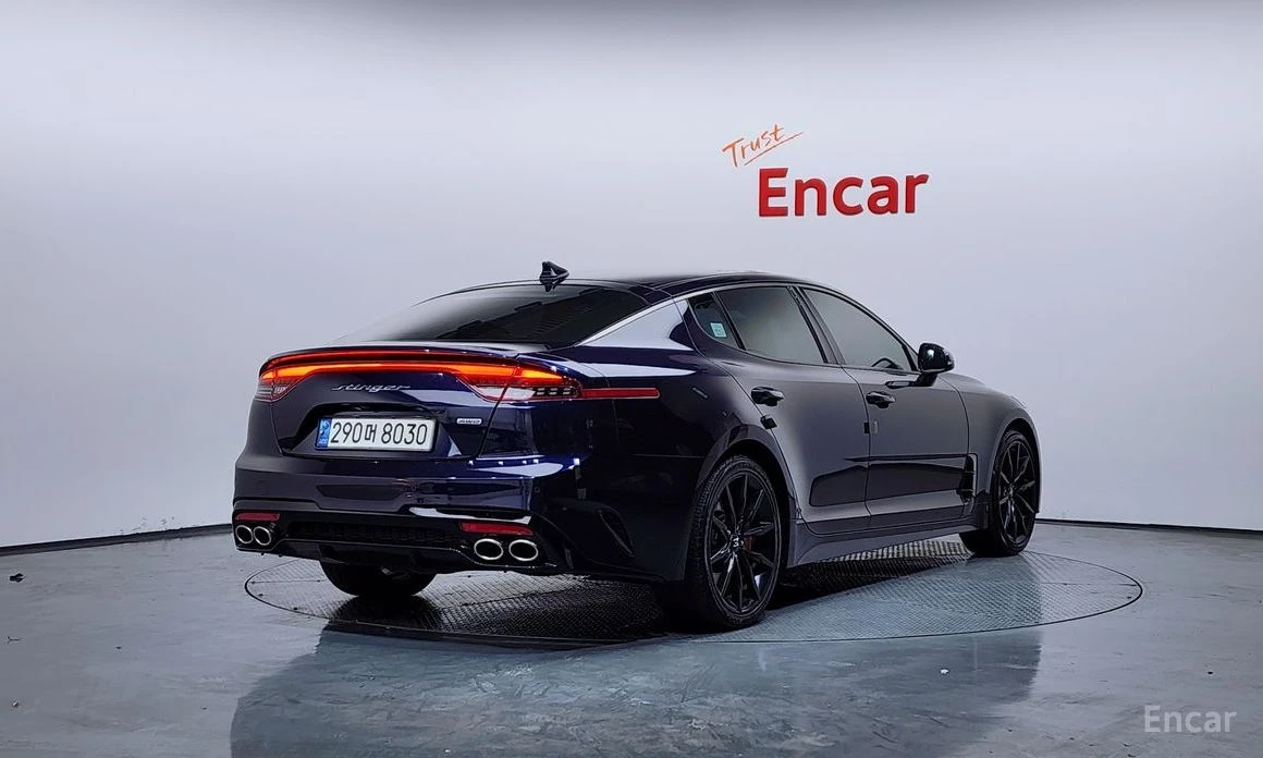 Kia Stinger PERFORMANCE PLUS* ПОДГРЕВ* ОБДУХВАНЕ* КАМЕРА, снимка 4 - Автомобили и джипове - 53906653