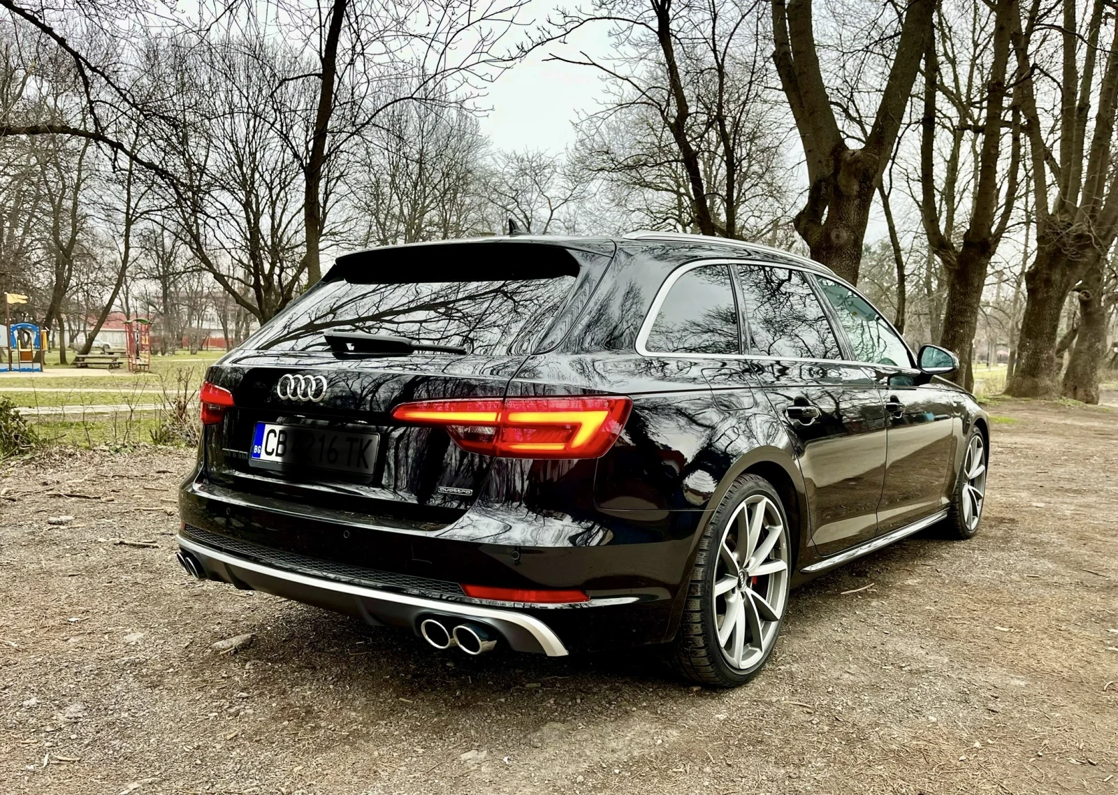 Audi A4 Avant 3.0 TDI S LINE Quattro , снимка 4 - Автомобили и джипове - 54012966