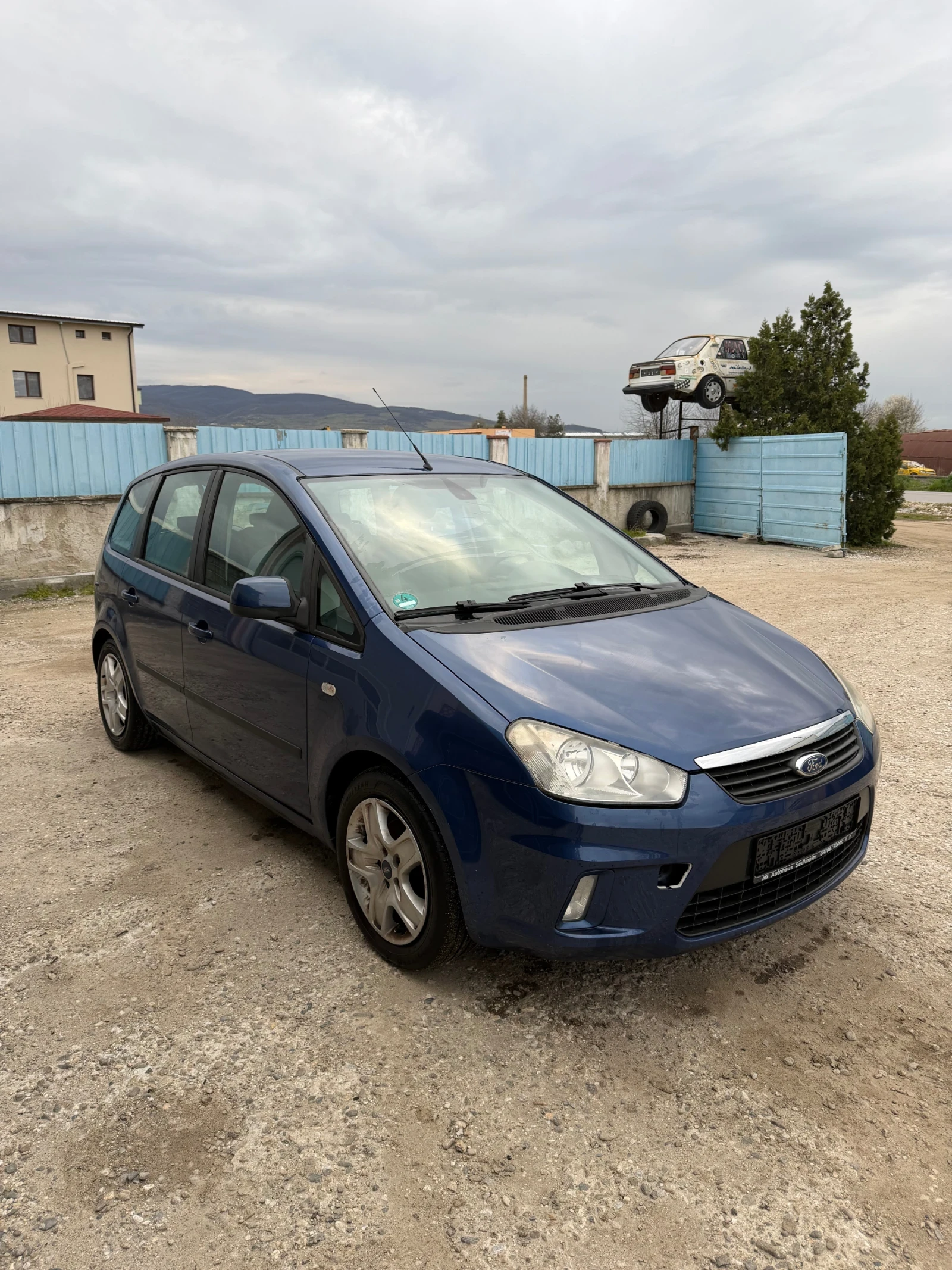 Ford C-max 1.6 бензин перфектна, снимка 4 - Автомобили и джипове - 54033615