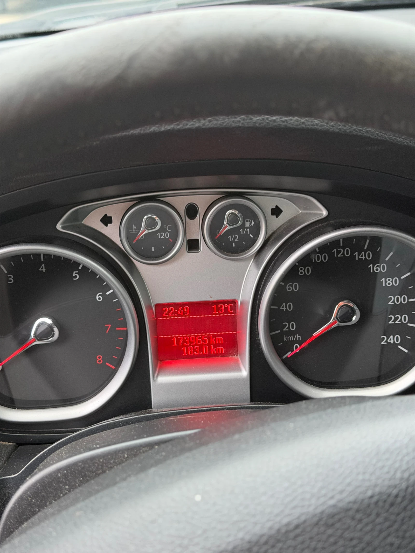 Ford C-max 1.6 бензин перфектна, снимка 9 - Автомобили и джипове - 54033615