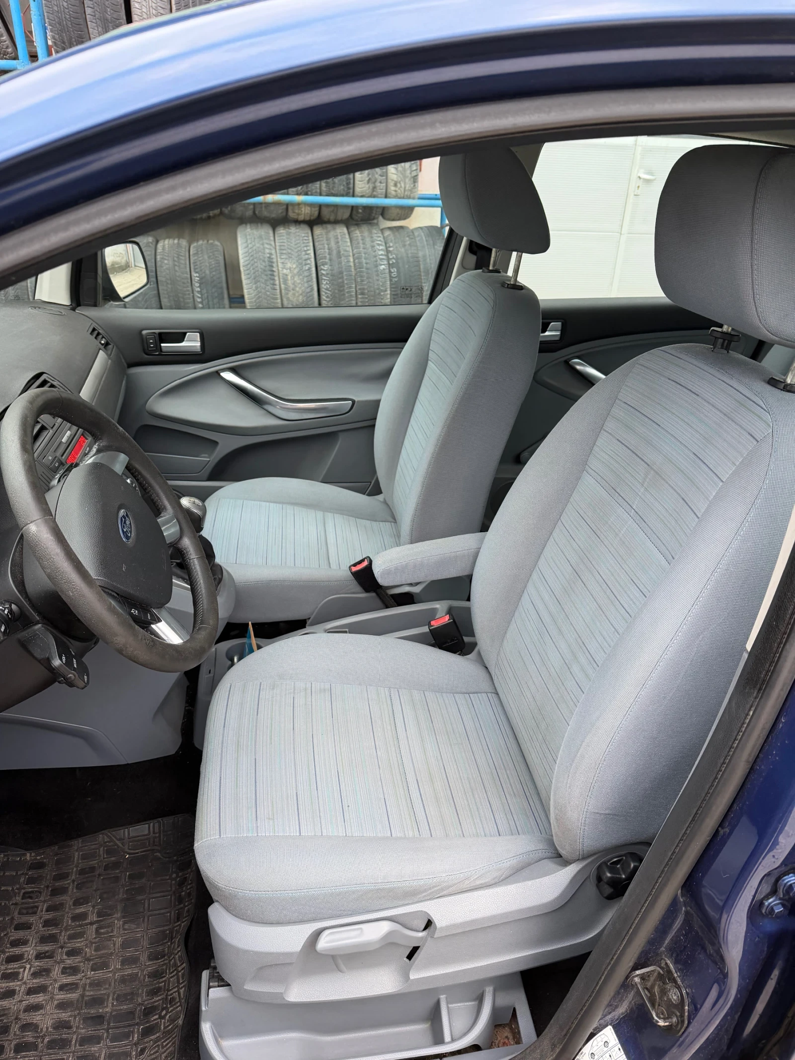Ford C-max 1.6 бензин перфектна, снимка 10 - Автомобили и джипове - 54033615