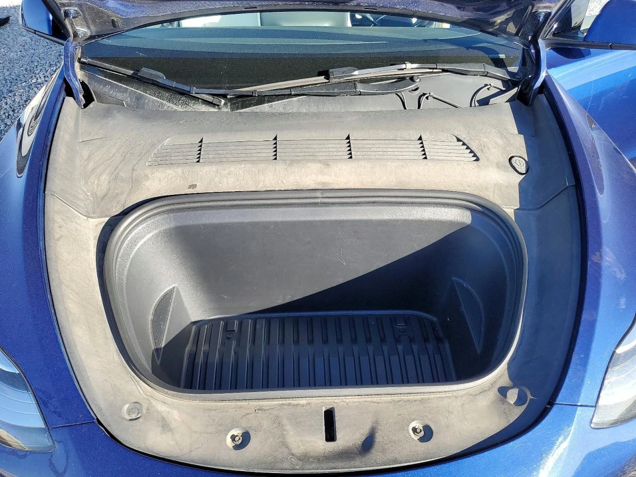 Tesla Model Y, снимка 11 - Автомобили и джипове - 54062154