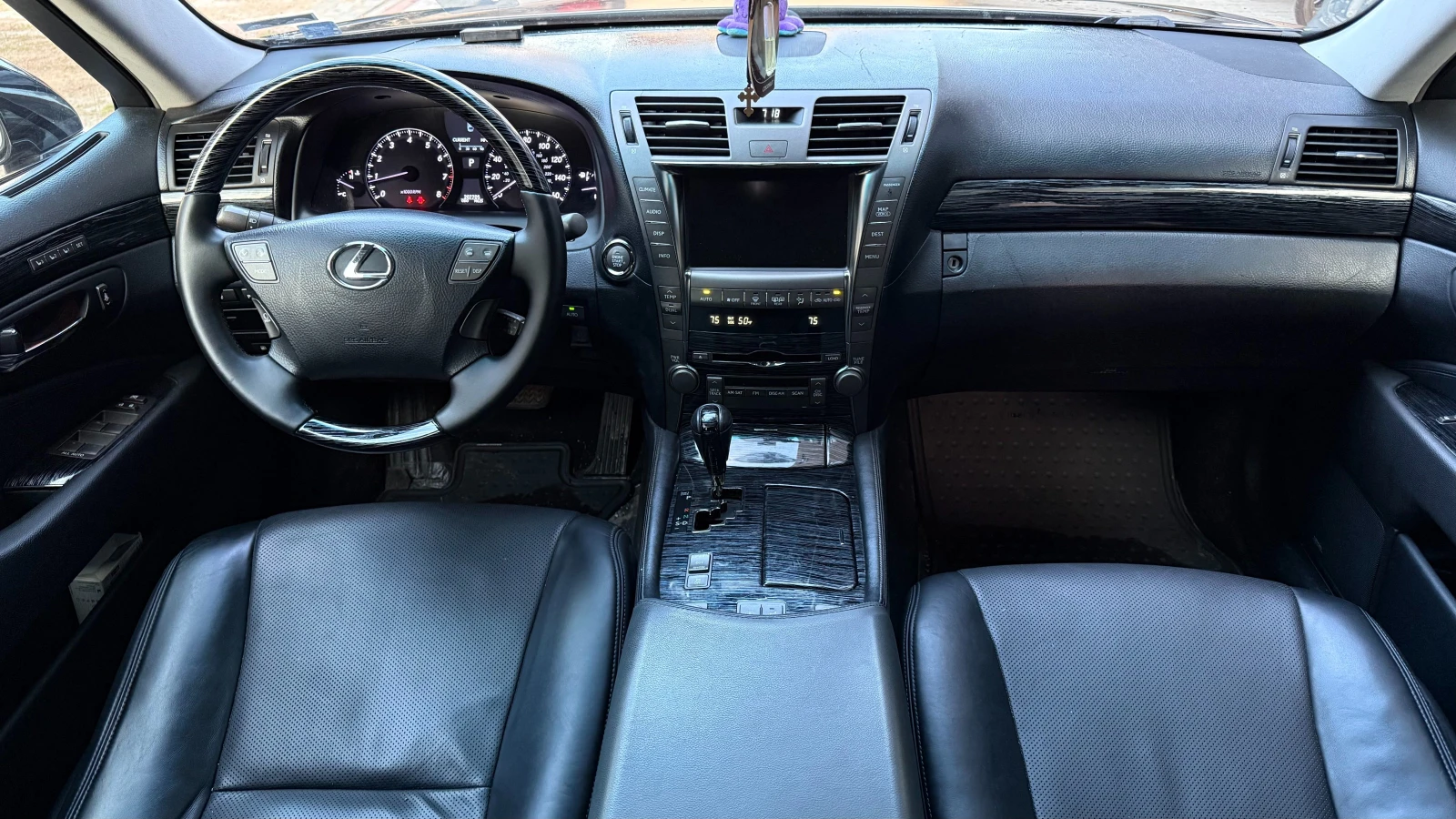 Lexus LS 460, снимка 10 - Автомобили и джипове - 54176205