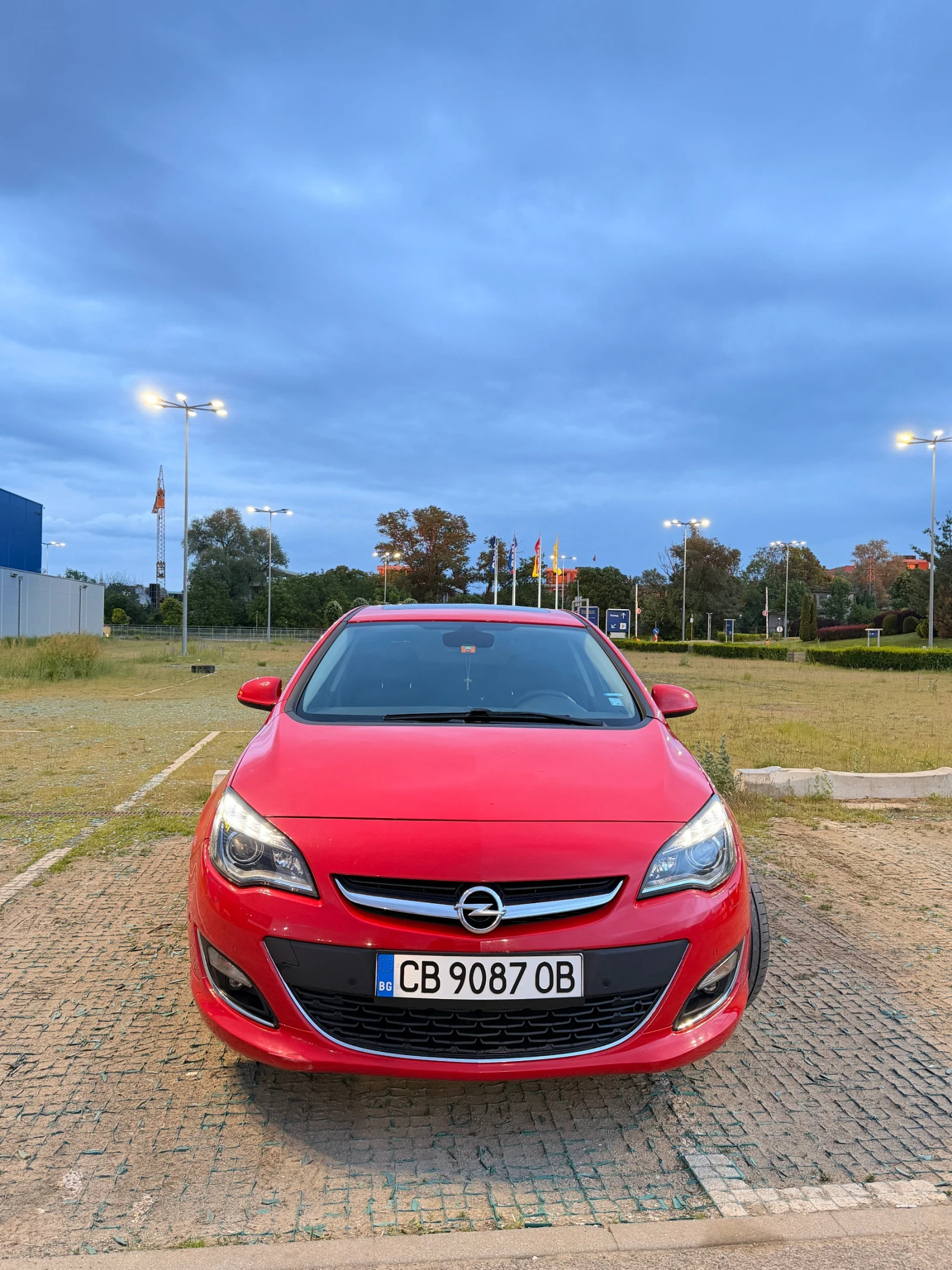 Opel Astra Opc-Line, Facelift, Швейцария, снимка 2 - Автомобили и джипове - 54611741