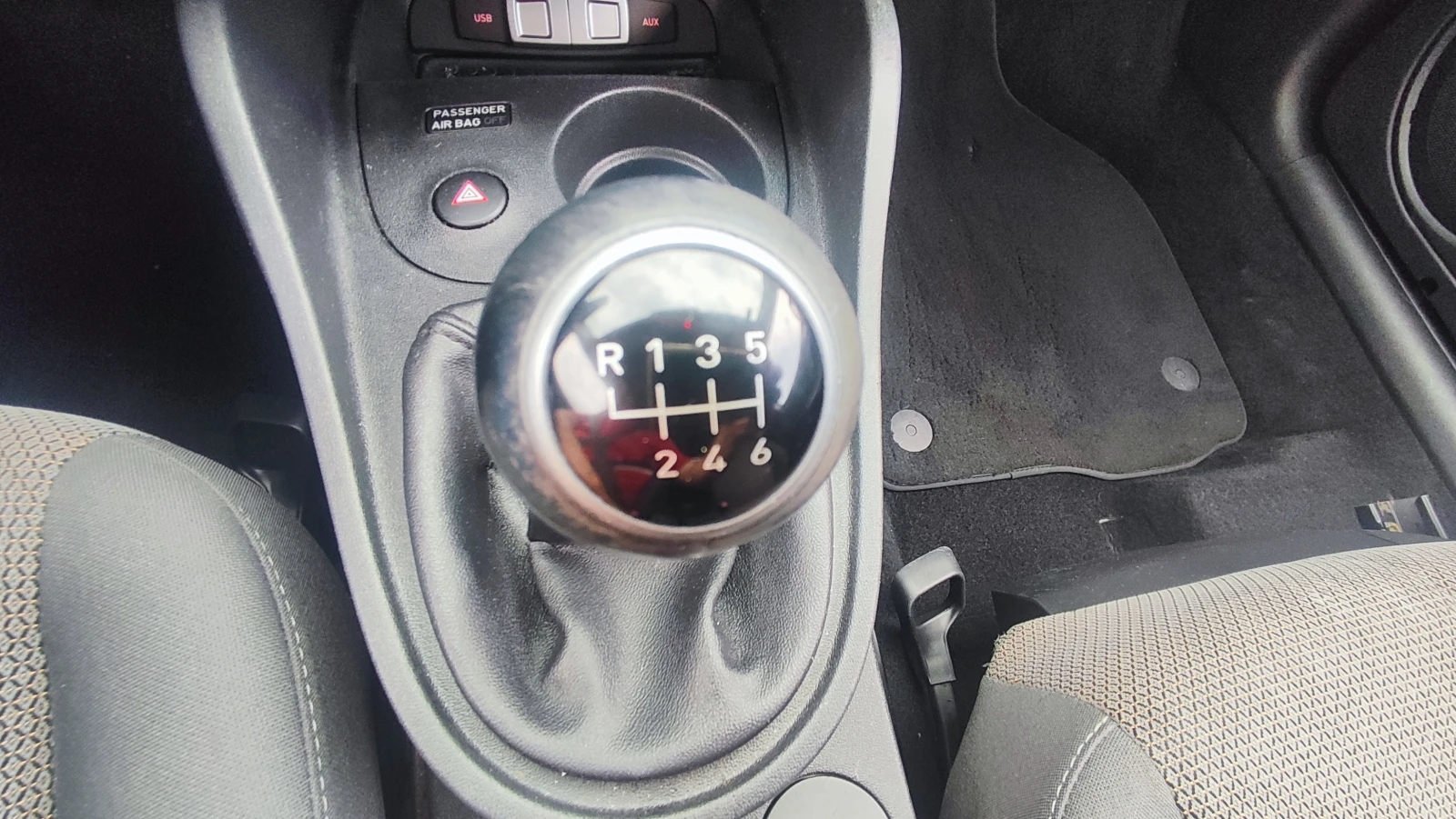 Seat Leon 1.4 turbo Германия , снимка 14 - Автомобили и джипове - 54663949