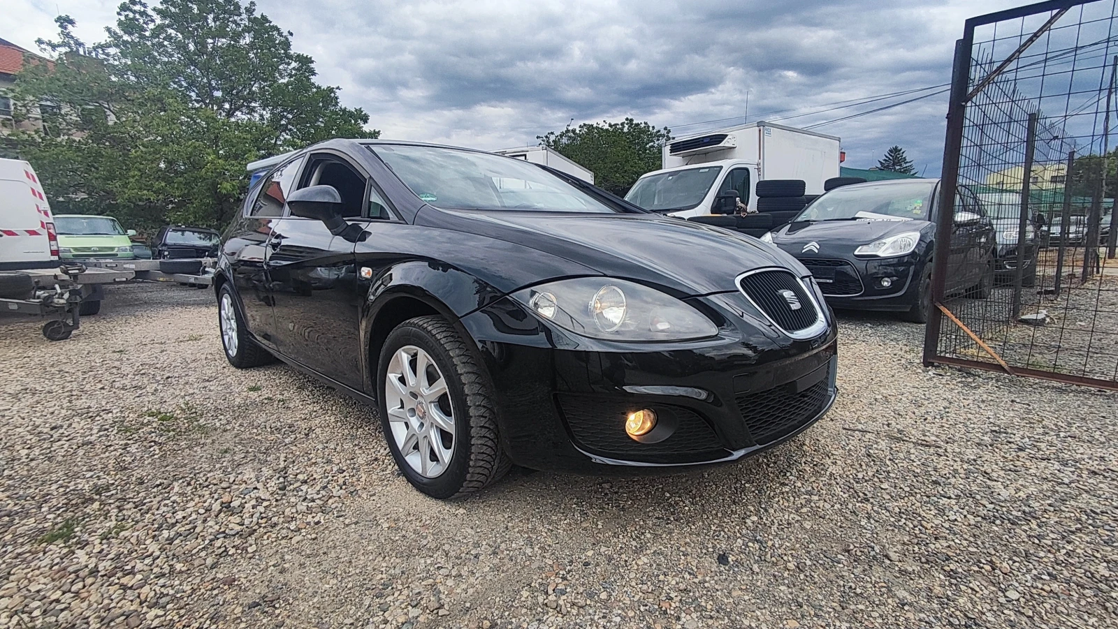 Seat Leon 1.4 turbo Германия , снимка 3 - Автомобили и джипове - 54663949