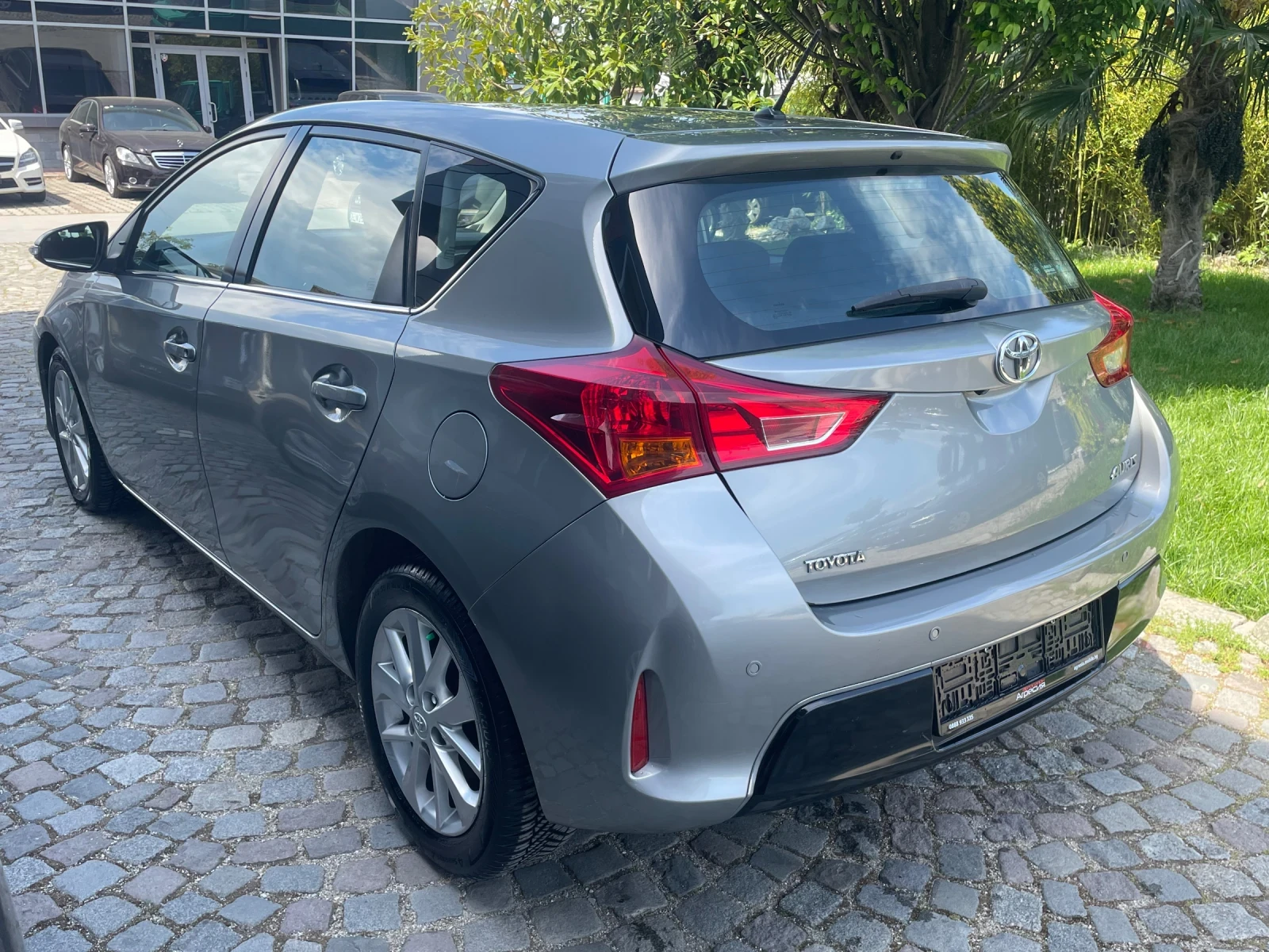 Toyota Auris 1.4 d4d Active | Mobile.bg � ����������� 7