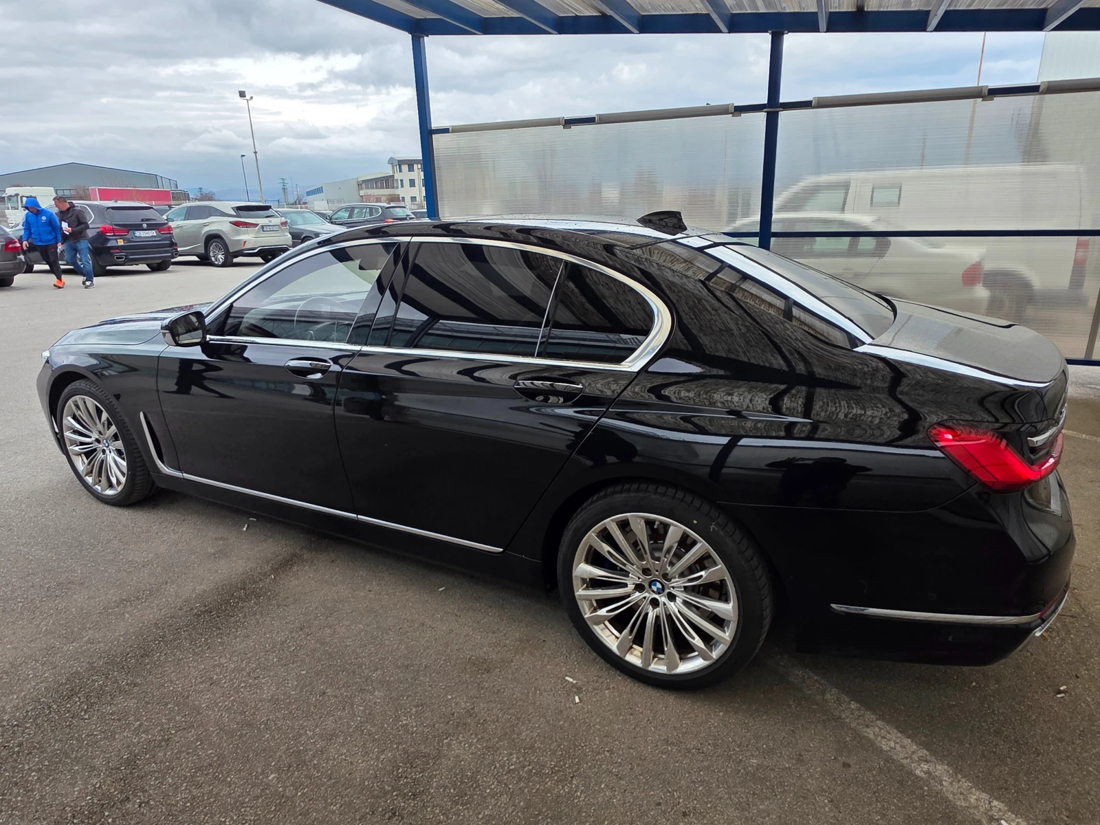 BMW 730 LCI в Гаранция, снимка 7 - Автомобили и джипове - 54955756