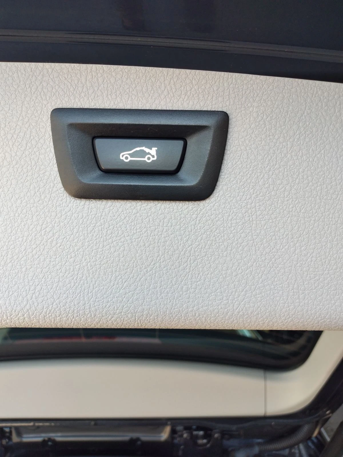 BMW 318 d Touring/Navi Business, снимка 17 - Автомобили и джипове - 55089478