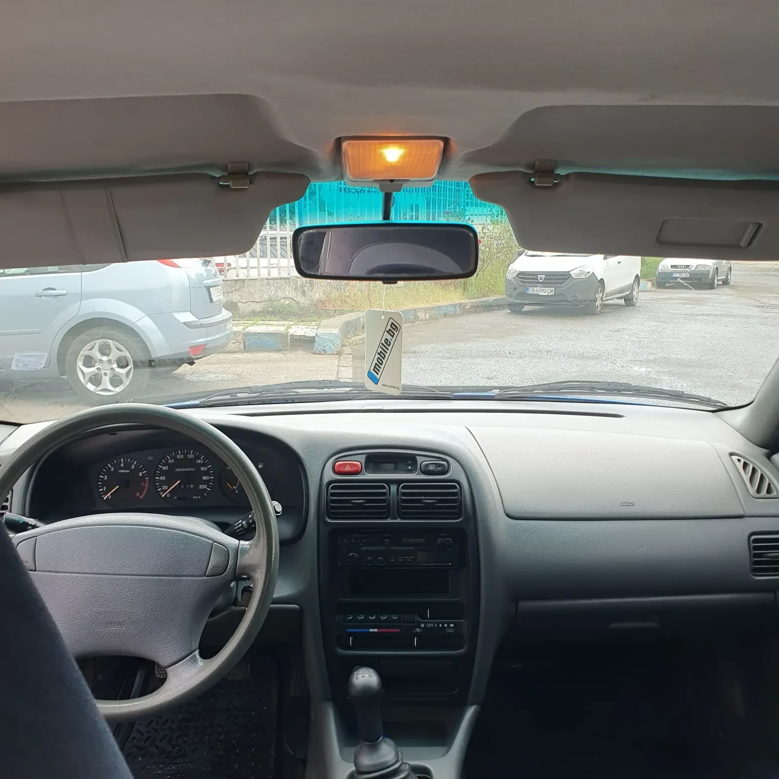 Suzuki Baleno 1.3i, снимка 10 - Автомобили и джипове - 55226341