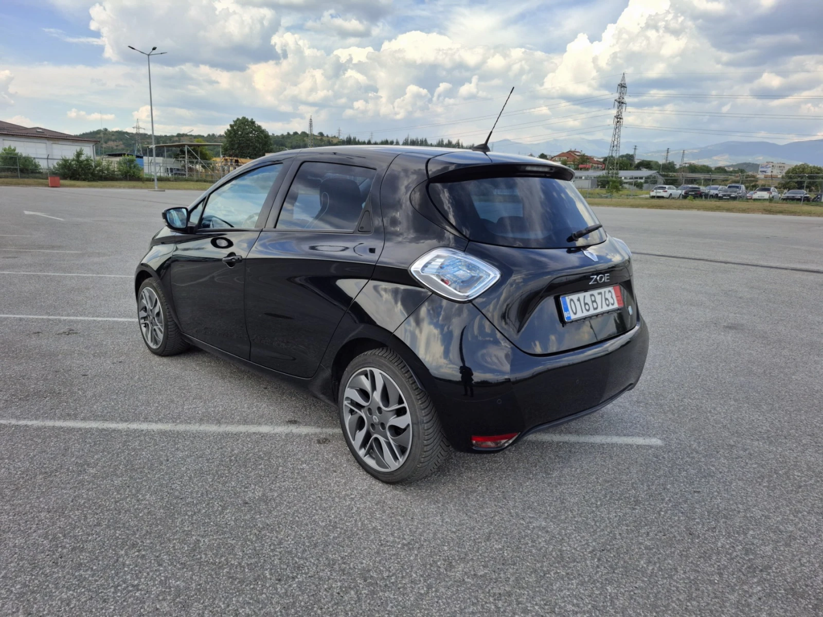 Renault Zoe Intens, СОБСТВЕНА БАТЕРИЯ, Термопомпа, снимка 3 - Автомобили и джипове - 55357433