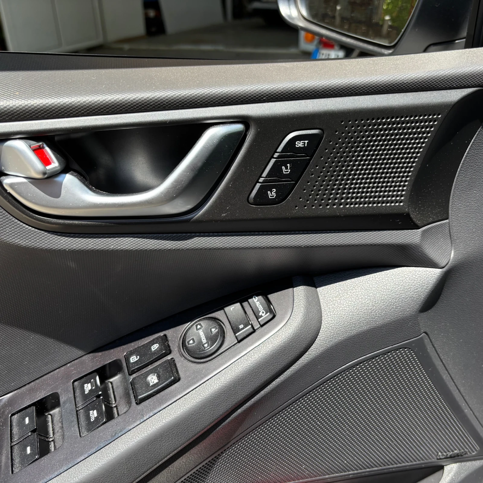 Hyundai Ioniq Plug-in hybrid / 78, 650km/ подгреви/дистроник и д, снимка 8 - Автомобили и джипове - 55396090