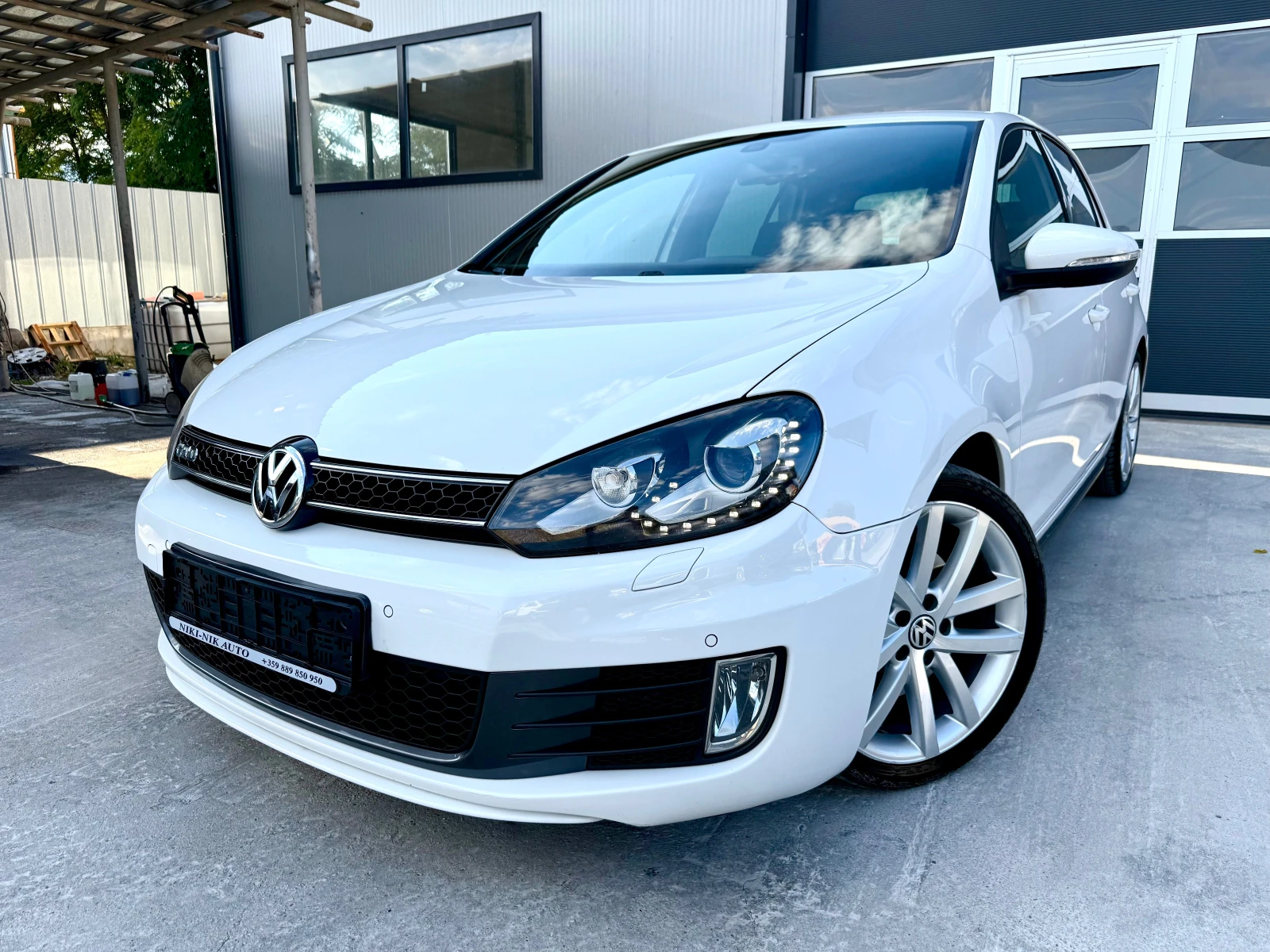 VW Golf 2.0 GTD/DSG/XENON, снимка 3 - Автомобили и джипове - 55532354