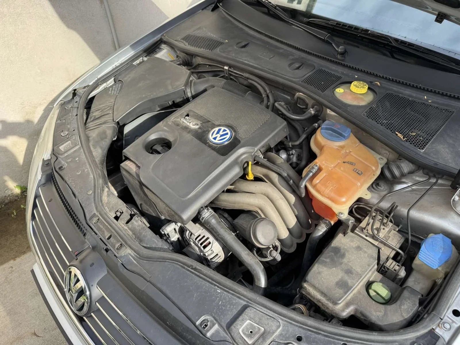VW Passat, снимка 10 - Автомобили и джипове - 55657056