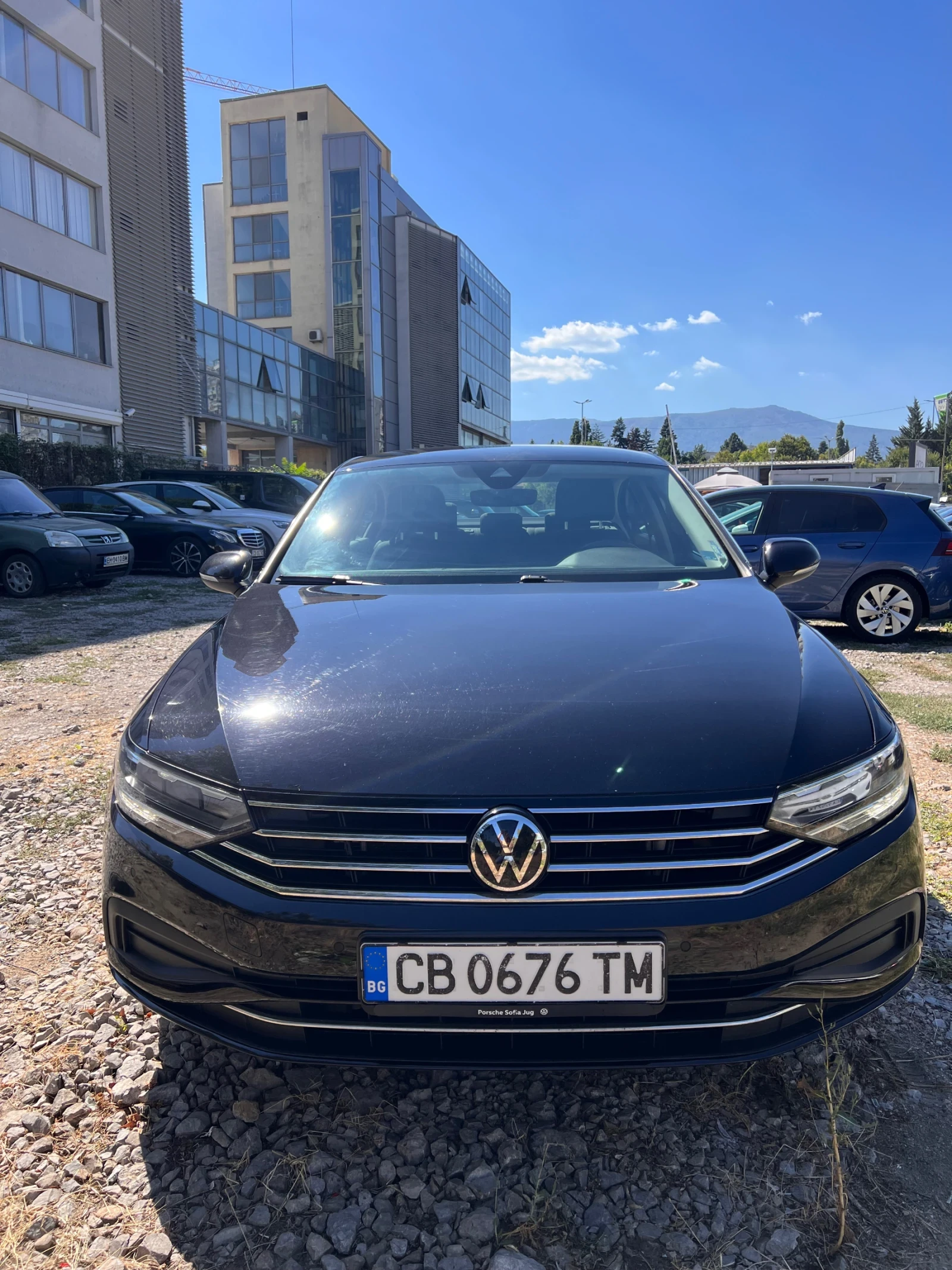 VW Passat 1.5TSI, снимка 11 - Автомобили и джипове - 56116093