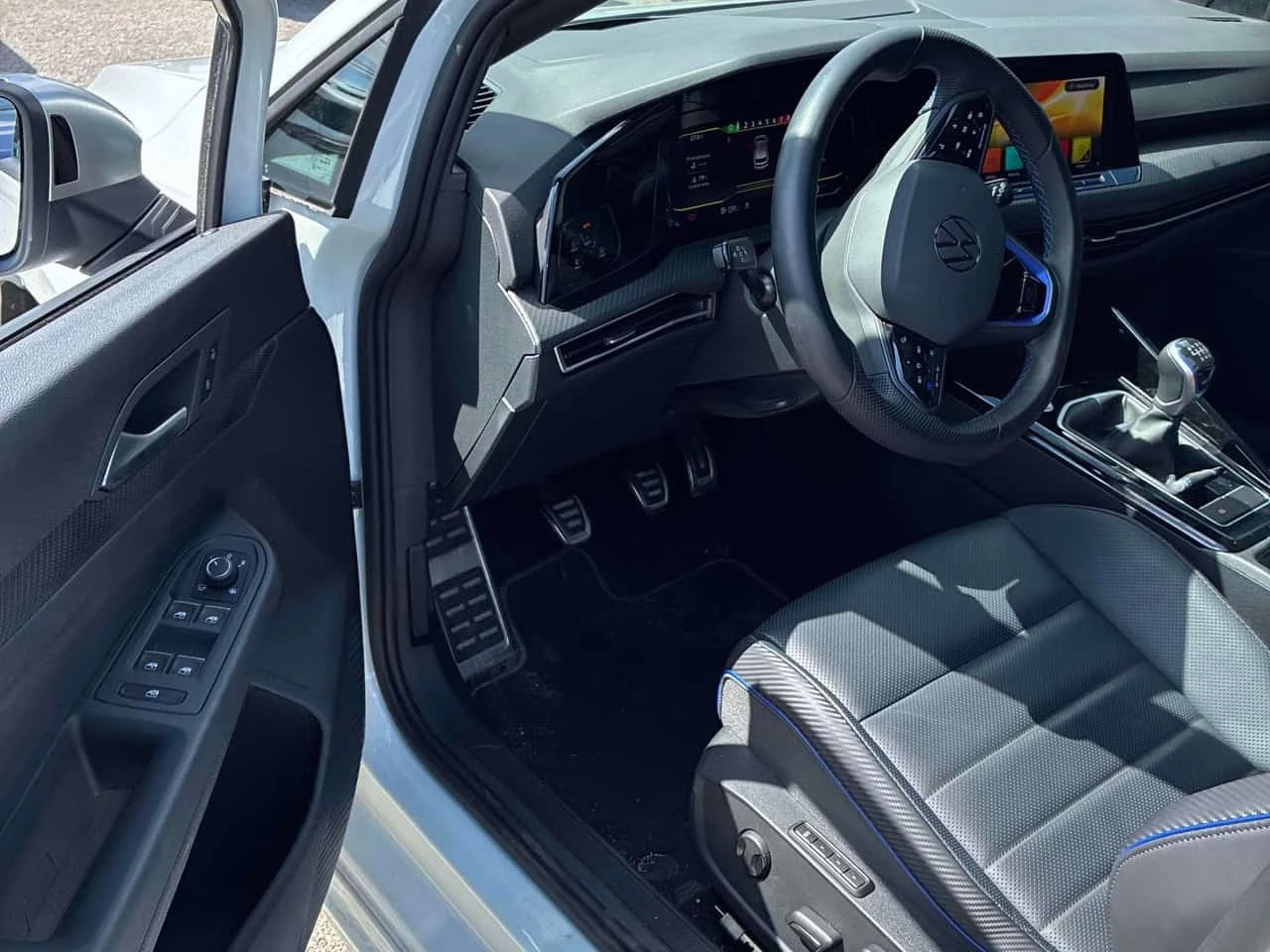 VW Golf * Manual * АВТОКРЕДИТ БЕЗ ПЪРВОНАЧАЛНА ВНОСКА* , снимка 5 - Автомобили и джипове - 56164306