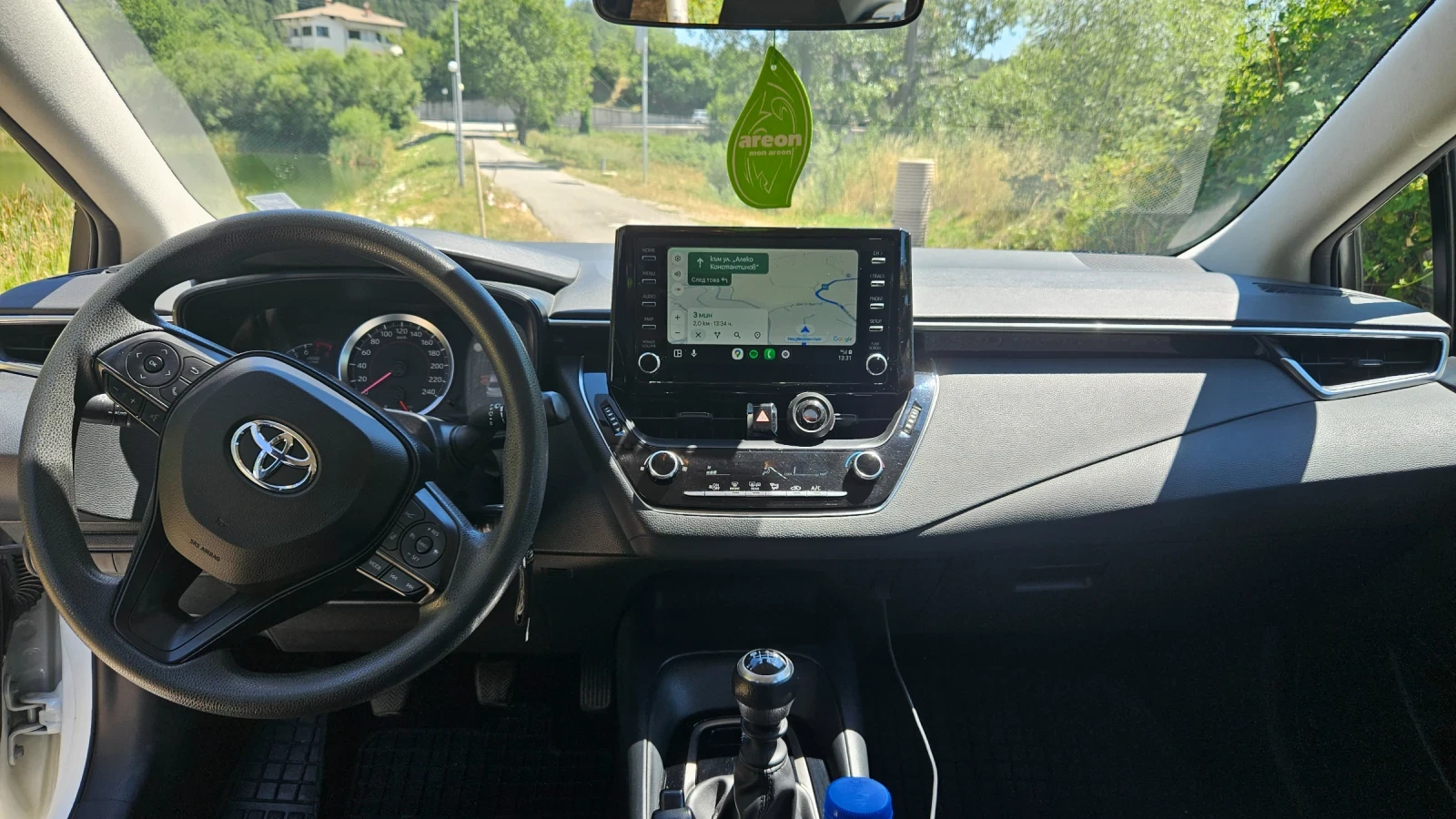 Toyota Corolla 1.6 , снимка 5 - Автомобили и джипове - 56349436