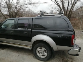Nissan Navara Пикап, снимка 6