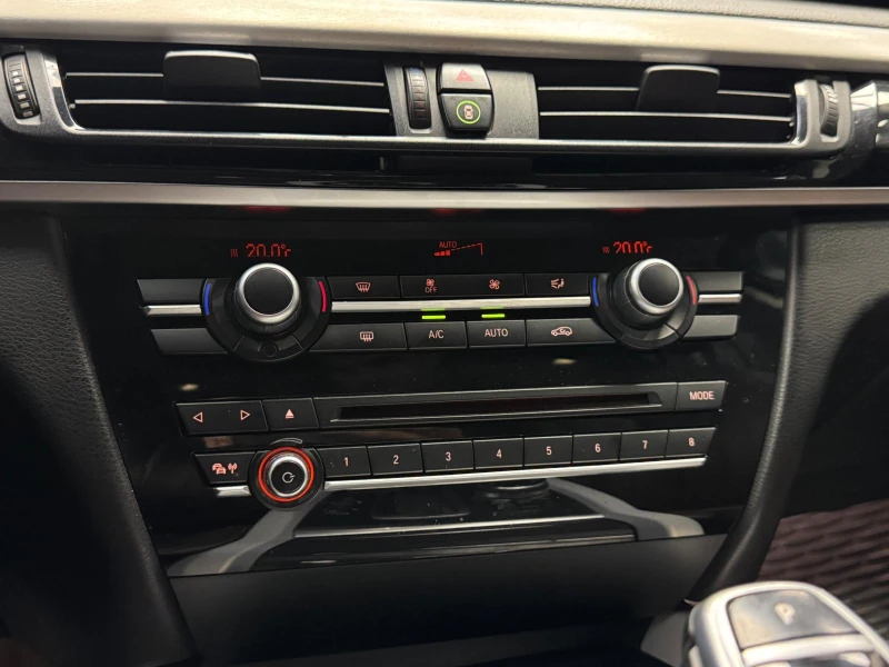 BMW X5 xDrive30d Camera* Кожа* Start-stop, снимка 13 - Автомобили и джипове - 52227994