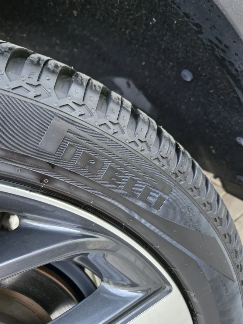 Hyundai Tucson 1.7 CRDI, снимка 16 - Автомобили и джипове - 53047937