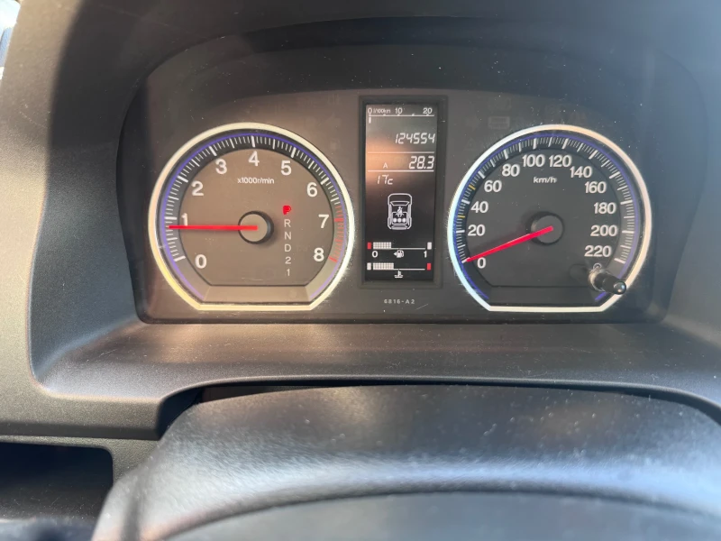 Honda Cr-v, снимка 8 - Автомобили и джипове - 53053269