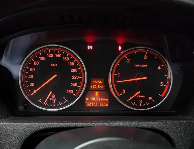 BMW X5 3.0d xDrive - изображение 8
