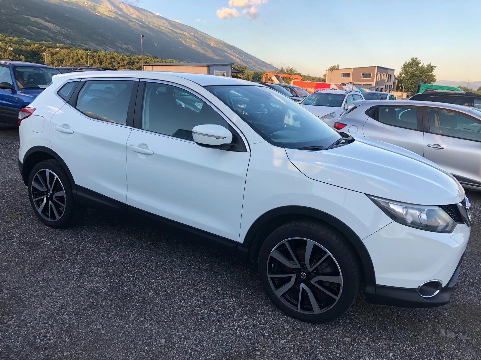 Nissan Qashqai 1.5 dci ITALIA - изображение 5