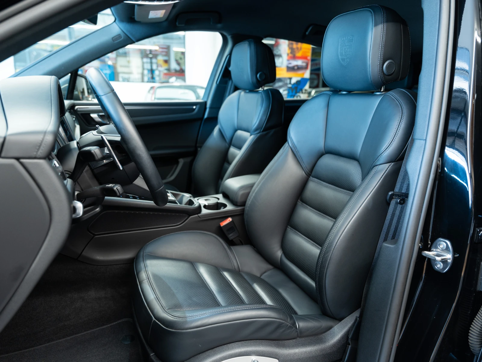 Porsche Macan T - изображение 8