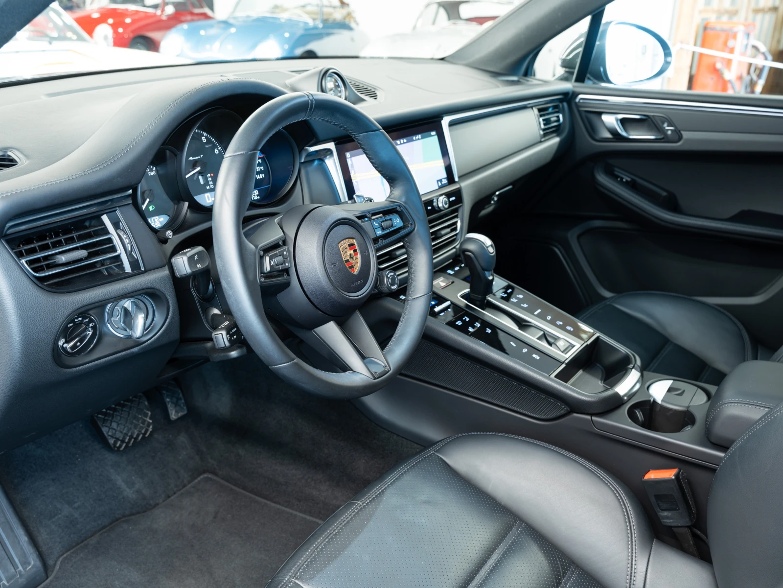 Porsche Macan T - изображение 9