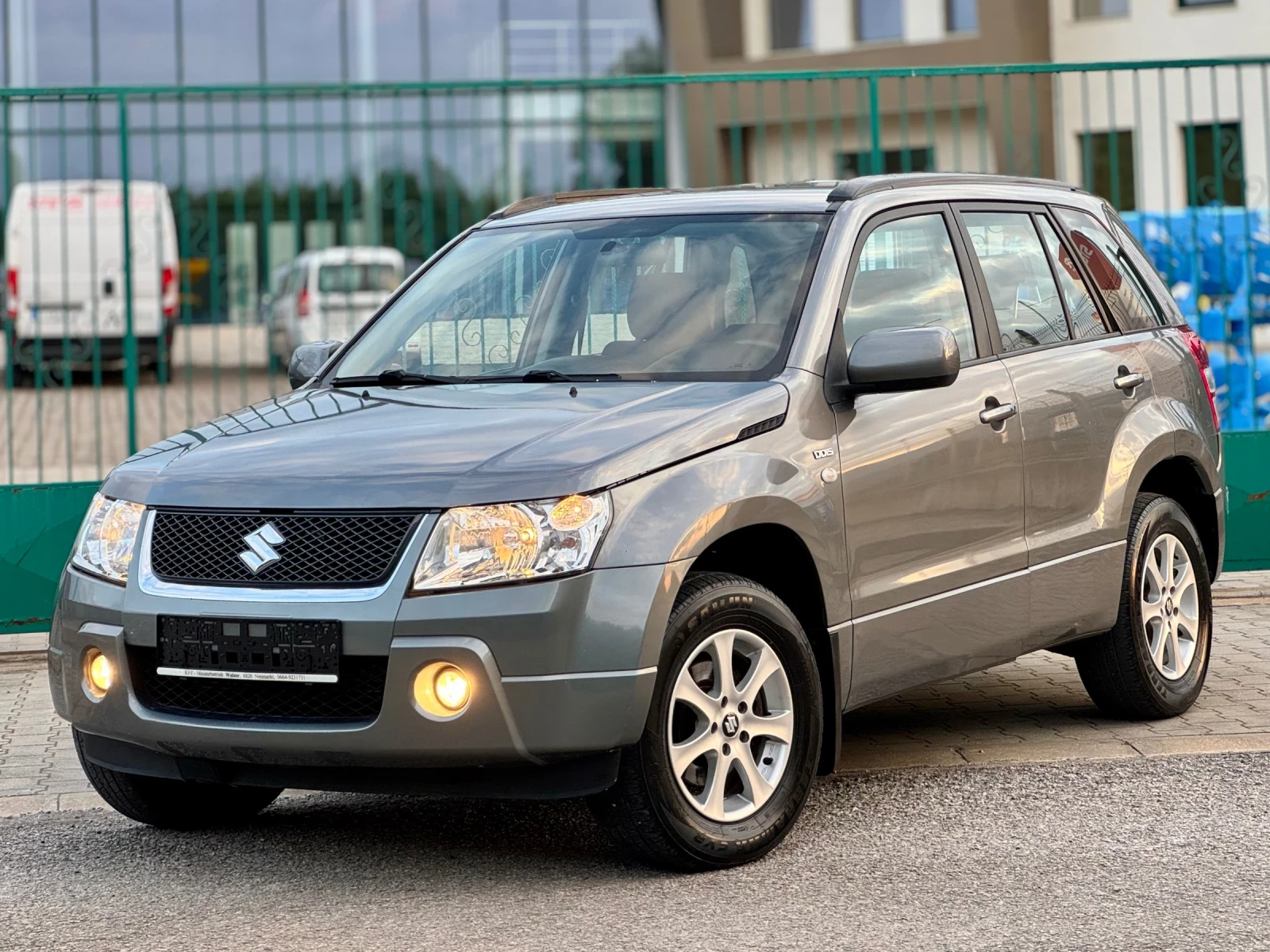 Suzuki Grand vitara 1.9DDiS~129hp~KEYLESS~NAVi~   | Mobile.bg   1