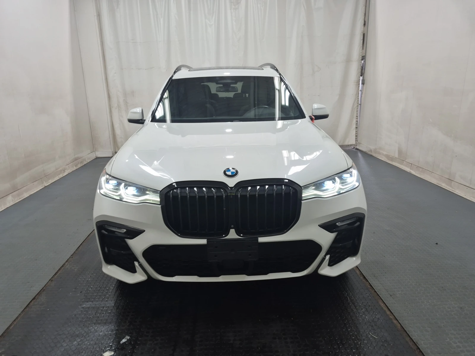 BMW X7 XDRIVE40I * CARFAX* БЕЗ ПЪРВОНАЧАЛНА ВНОСКА - изображение 3