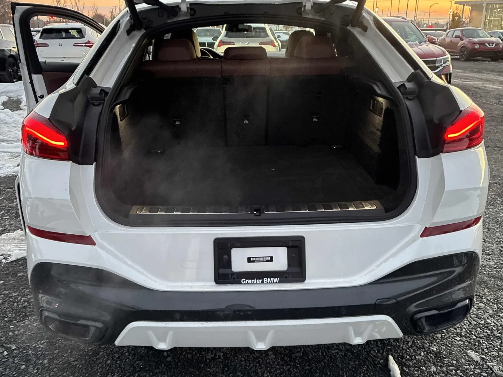 BMW X6 * 40i* CARFAX *    | Mobile.bg   13