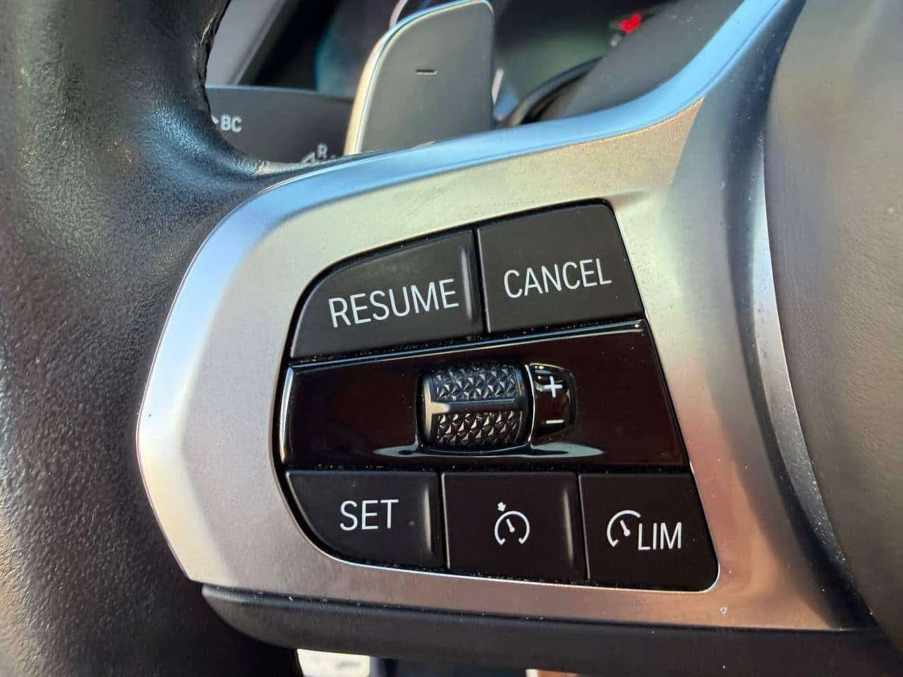 BMW X5 XDRIVE45E | M PACK| 360| HUD| PANO| ПОДГРЕВИ, снимка 11 - Автомобили и джипове - 54011474