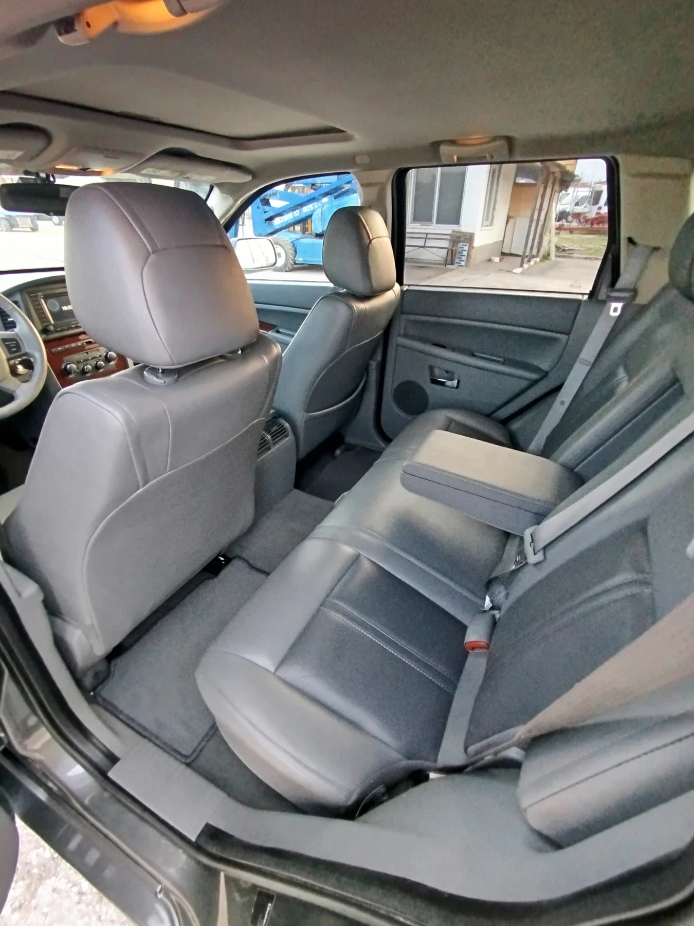 Jeep Grand cherokee 176 000км!!!, снимка 8 - Автомобили и джипове - 54665686