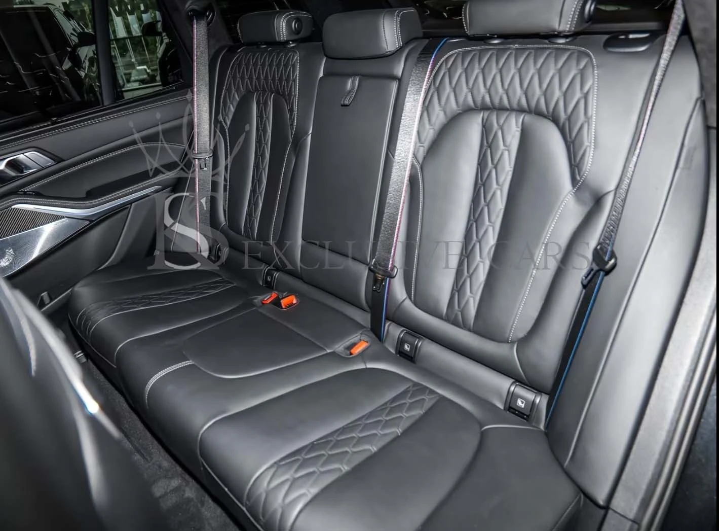 BMW X5 M60i* M-SPORT PRO * SKY* B&W * CARBON* ВЕНТИЛАЦИЯ*, снимка 14 - Автомобили и джипове - 54849101