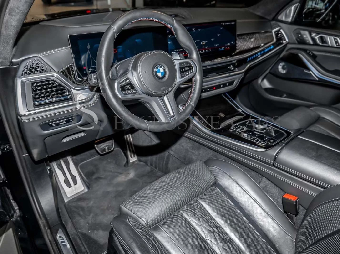 BMW X5 M60i* M-SPORT PRO * SKY* B&W * CARBON* ВЕНТИЛАЦИЯ*, снимка 11 - Автомобили и джипове - 54849101