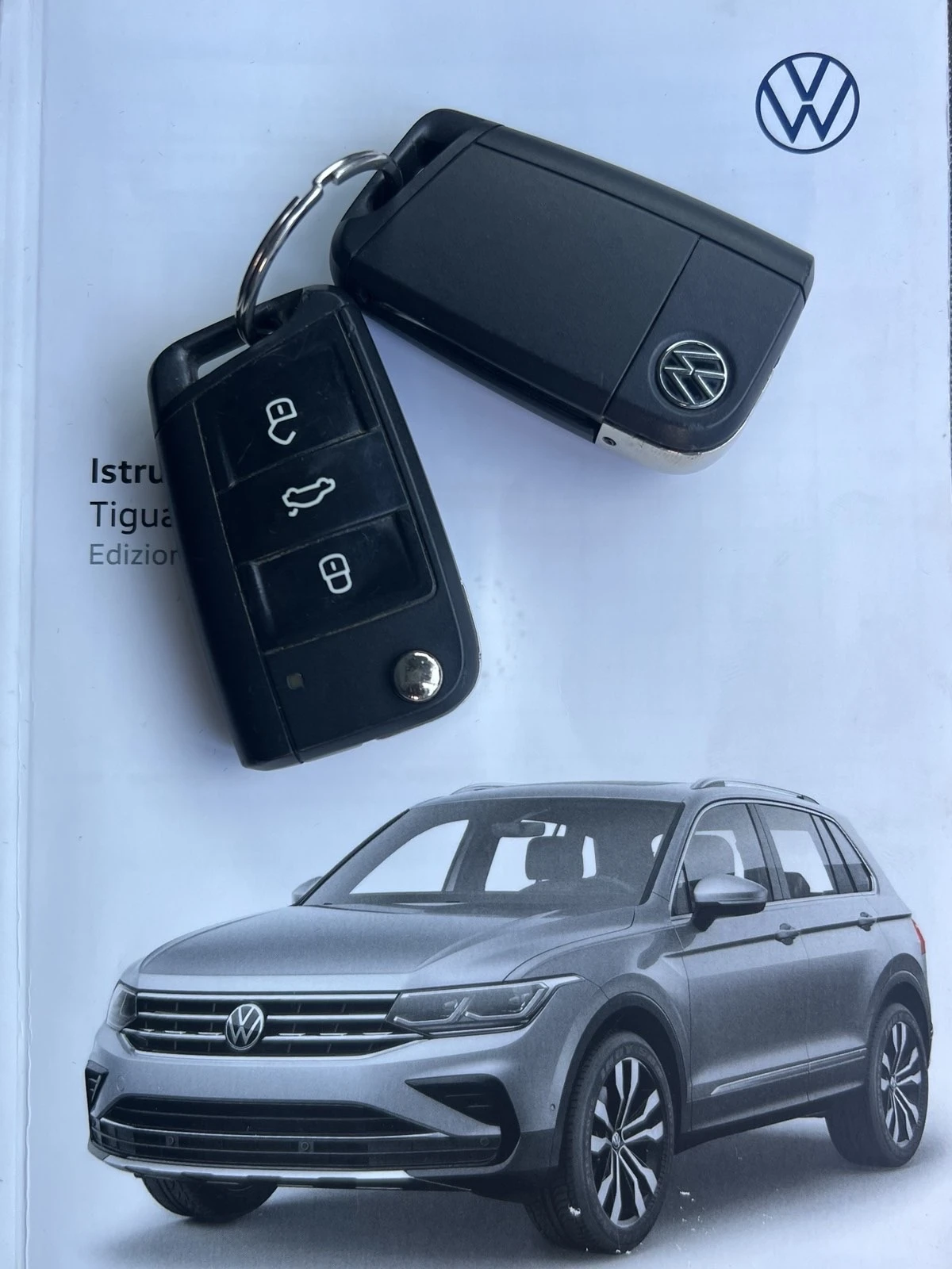 VW Tiguan * FACE LIFT * 2.0TDI AUTOMATIC 150k.c, снимка 16 - Автомобили и джипове - 55467220
