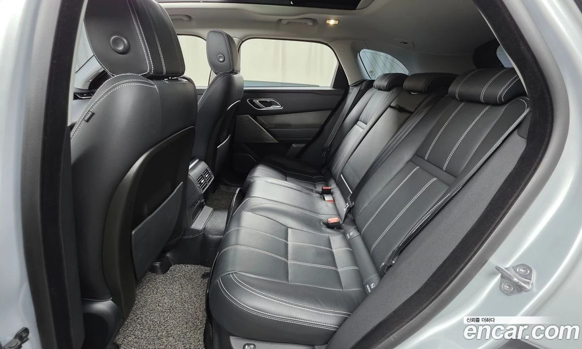 Land Rover Range Rover Velar 2.0 D240 SE, снимка 17 - Автомобили и джипове - 55683842