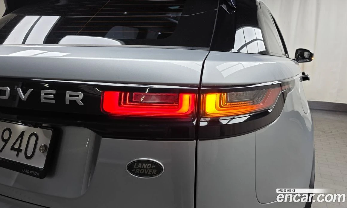 Land Rover Range Rover Velar 2.0 D240 SE, снимка 8 - Автомобили и джипове - 55683842