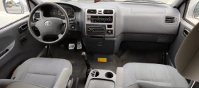 Toyota Hiace Бус, снимка 13
