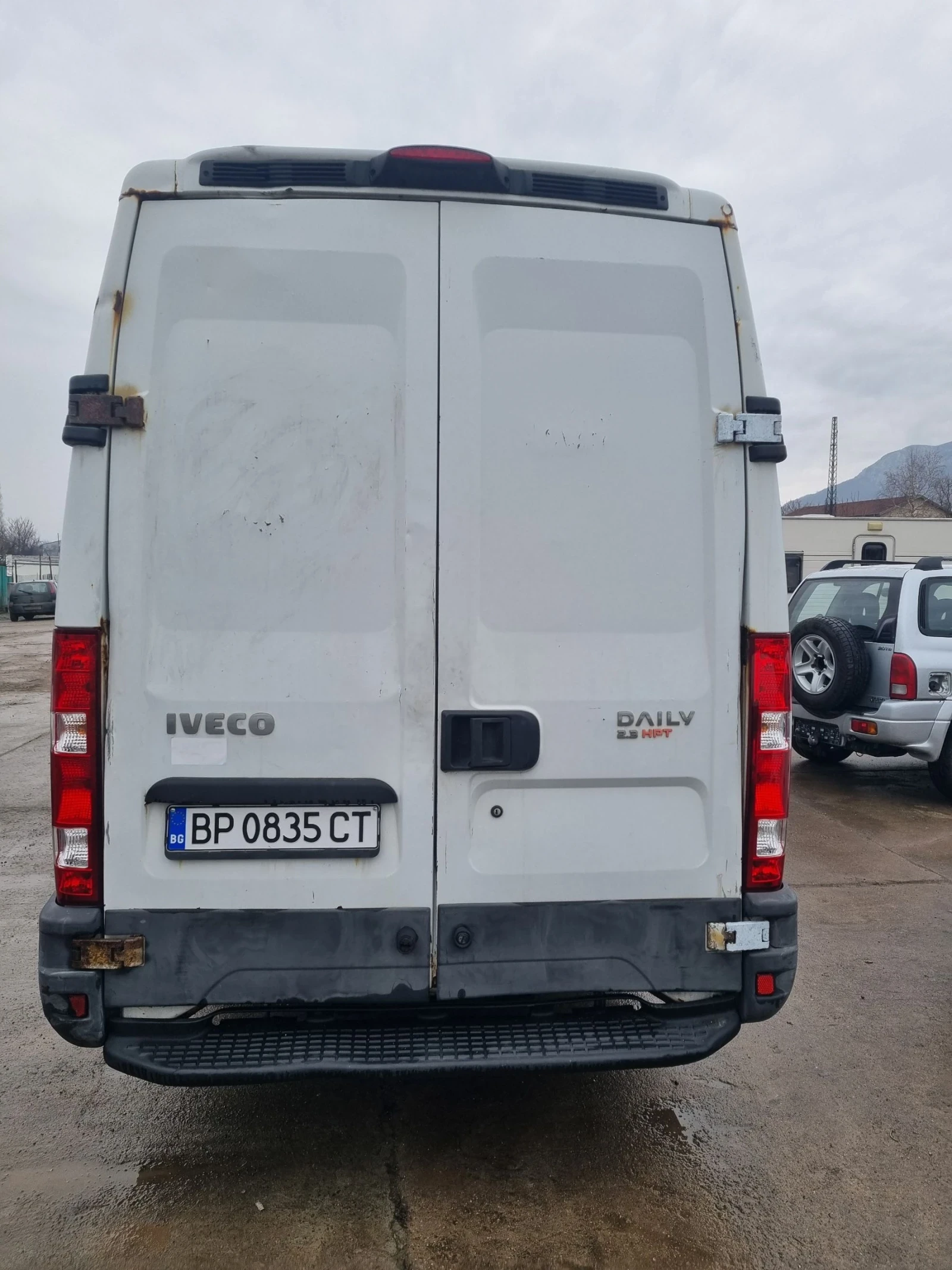 Iveco Daily 2.3 35S14 - изображение 8